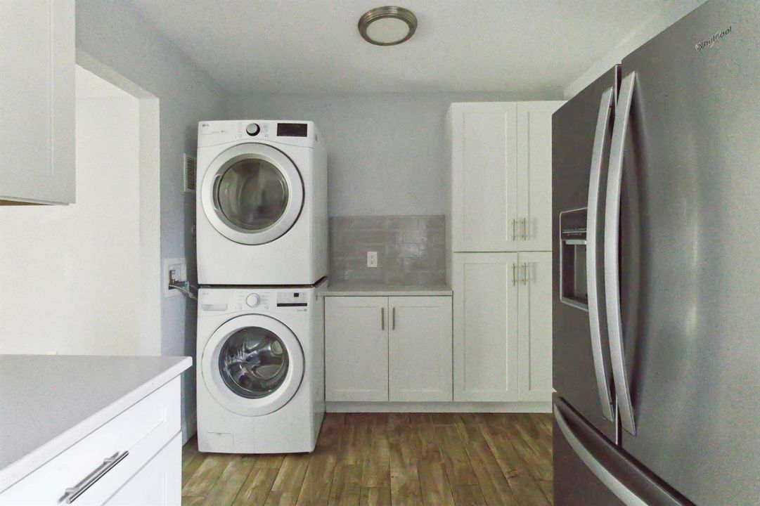 32-web-or-mls-0E2A9476
