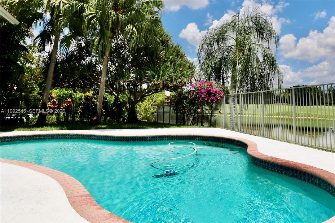 For Rent: $6,500 (3 beds, 3 baths, 2121 Square Feet)