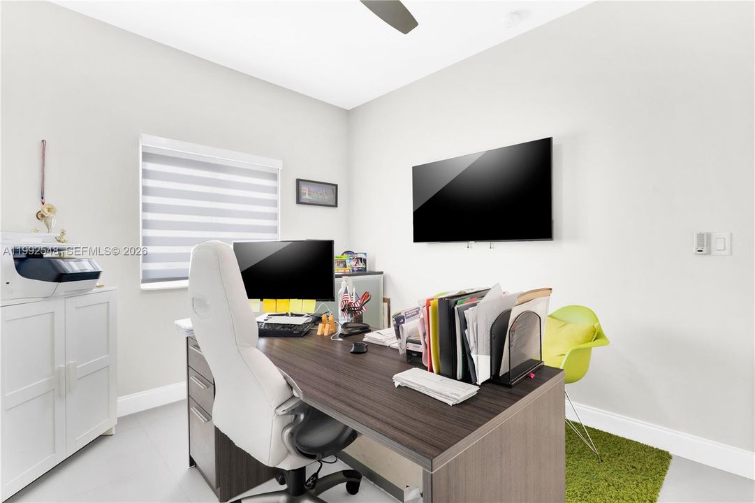 Active With Contract: $3,800 (4 beds, 2 baths, 1687 Square Feet)