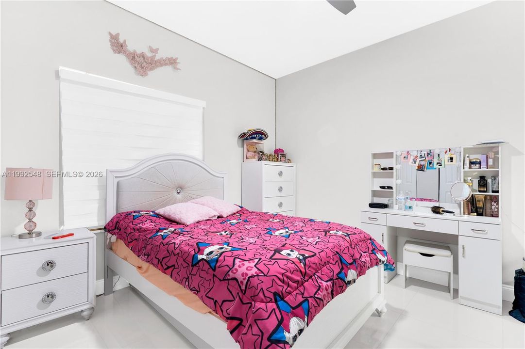 Active With Contract: $3,800 (4 beds, 2 baths, 1687 Square Feet)