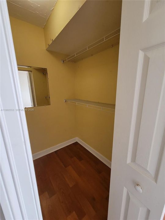 For Rent: $23,509 (2 beds, 2 baths, 963 Square Feet)