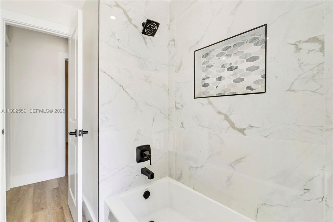 For Sale: $825,000 (3 beds, 2 baths, 1682 Square Feet)