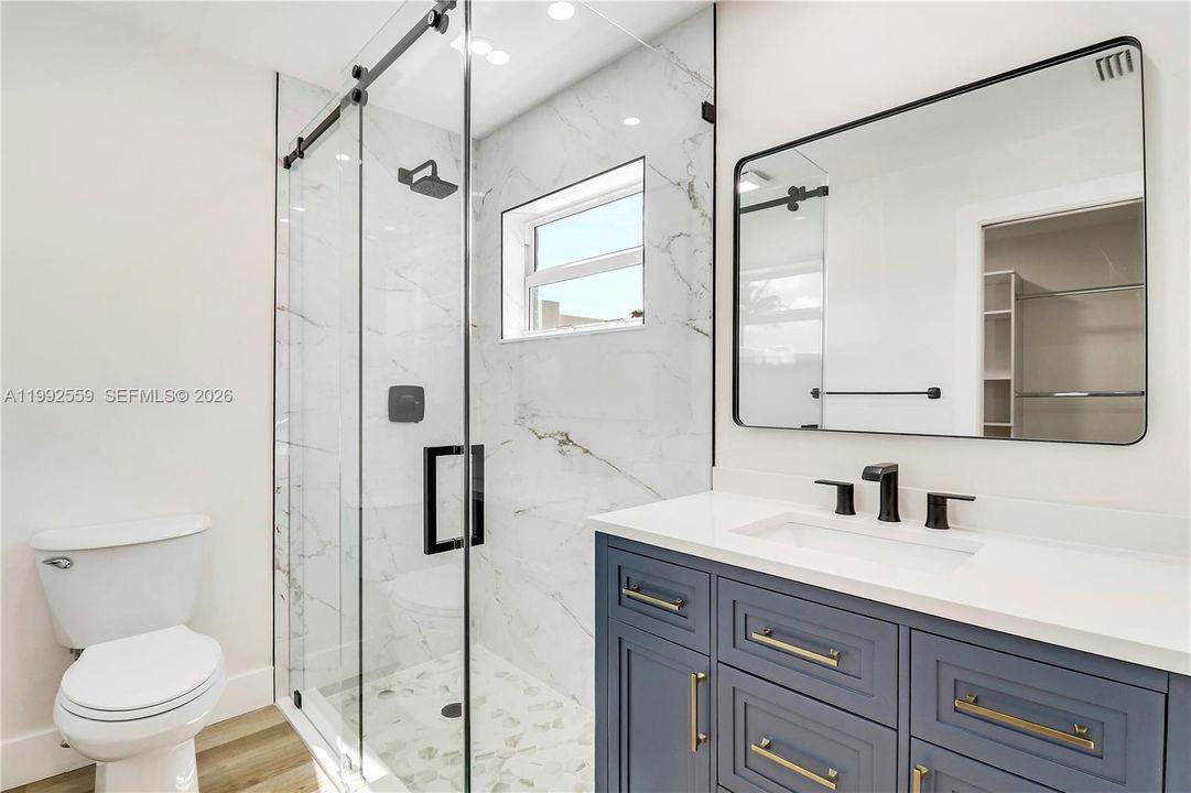 For Sale: $825,000 (3 beds, 2 baths, 1682 Square Feet)