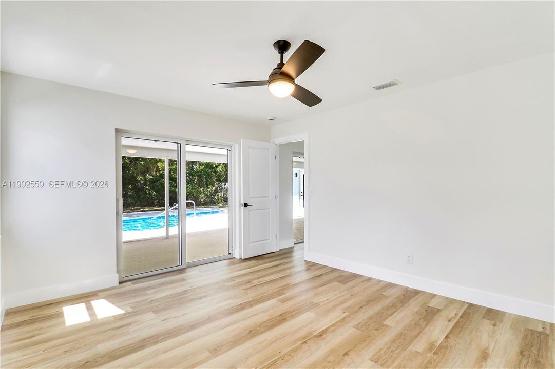 For Sale: $825,000 (3 beds, 2 baths, 1682 Square Feet)