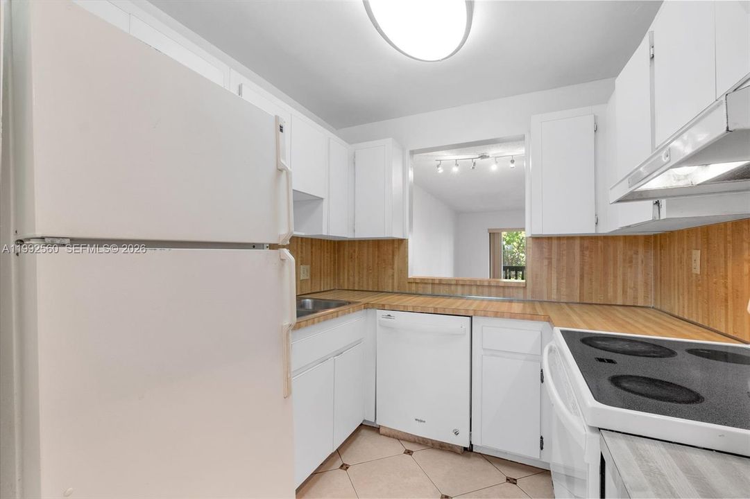 En Venta: $199,900 (2 camas, 2 baños, 1210 Pies cuadrados)