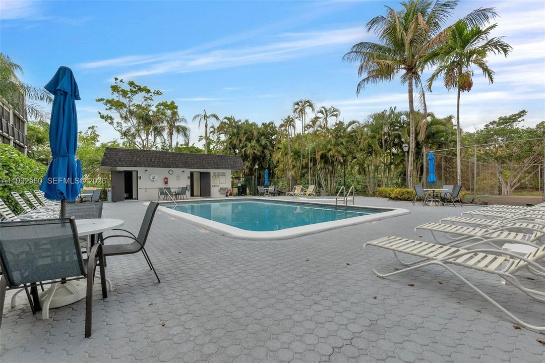 En Venta: $199,900 (2 camas, 2 baños, 1210 Pies cuadrados)