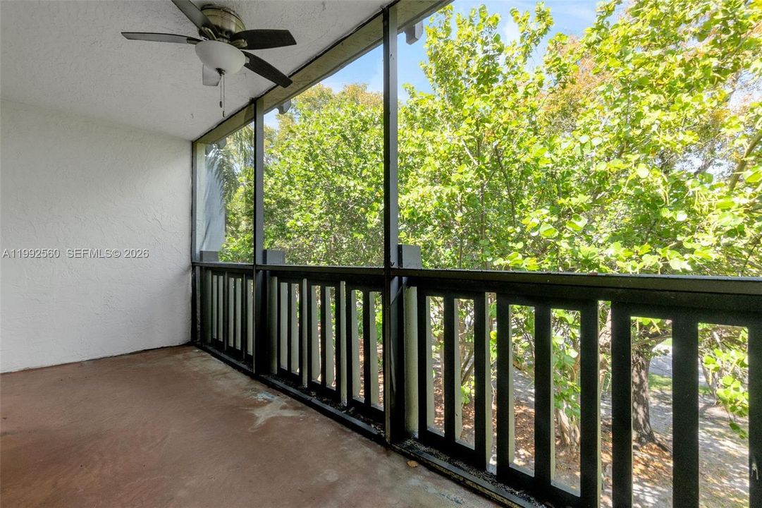 En Venta: $199,900 (2 camas, 2 baños, 1210 Pies cuadrados)