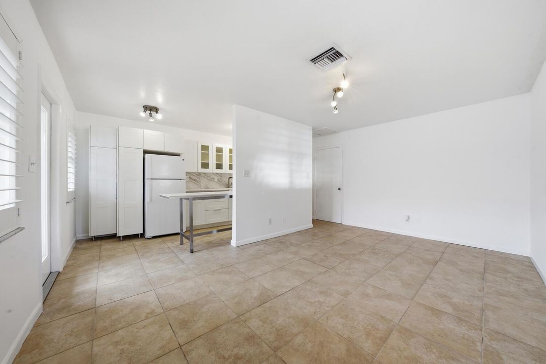 1200 NE 17th Ct #1 Fort Lauderdale, Fl