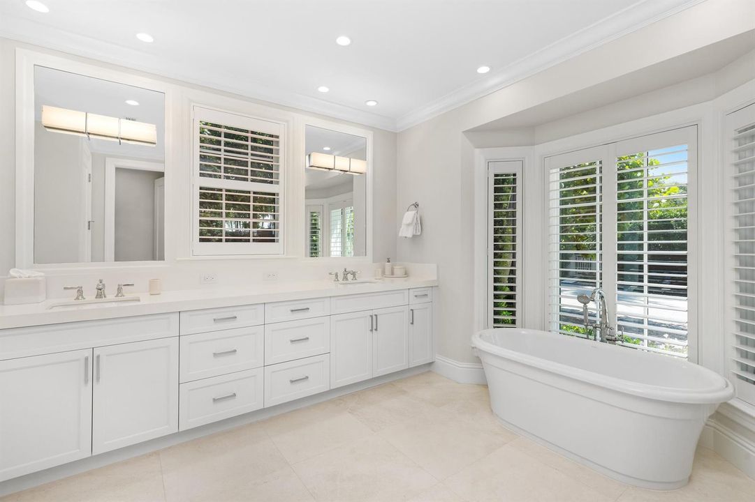 Primary Suite Bath