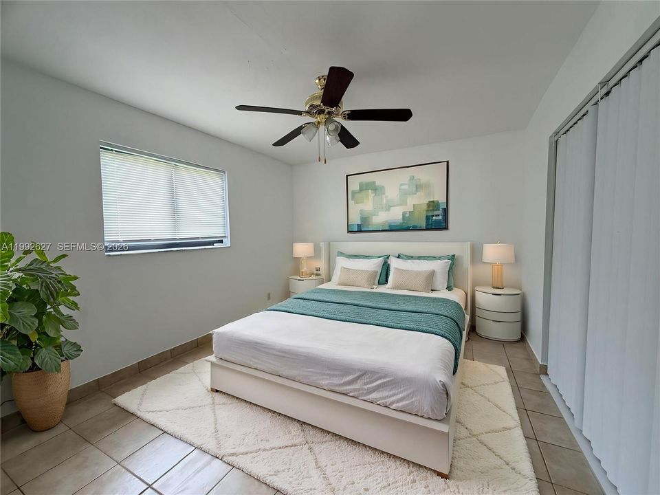 Vendido Recientemente: $255,000 (2 camas, 1 baños, 806 Pies cuadrados)