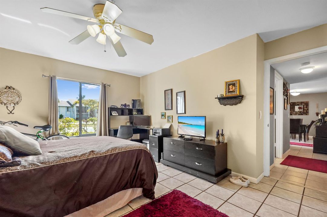 20 Bedroom 03