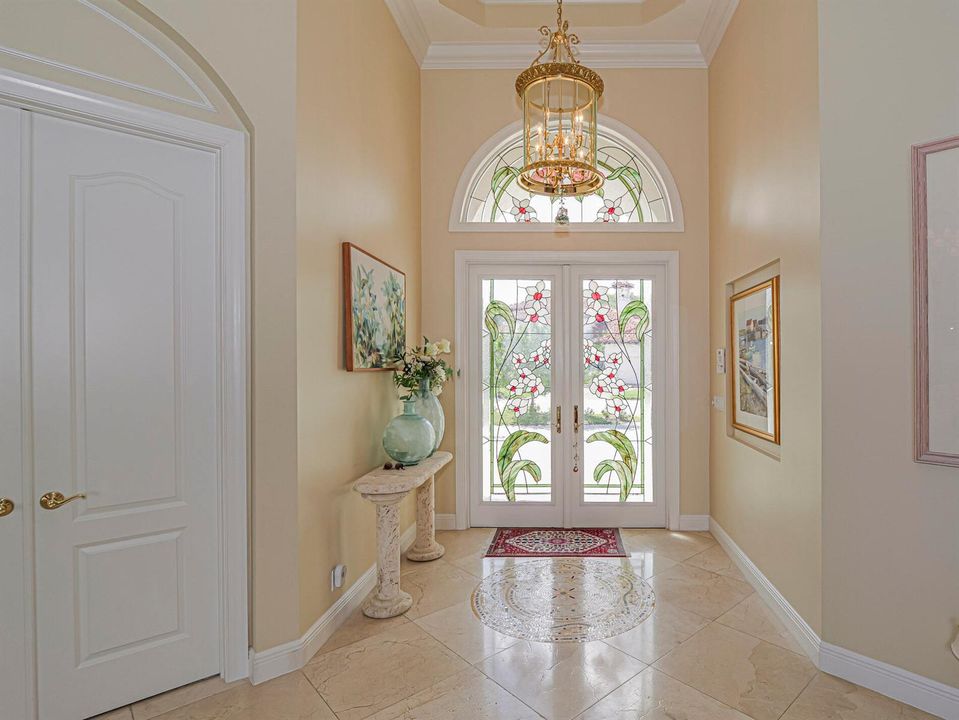 Foyer with Mc Mow Art Glass Front Door