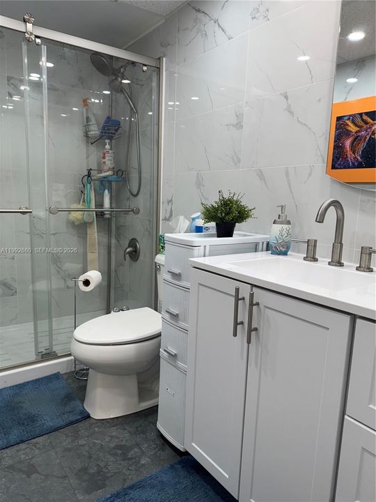 Recently Sold: $85,000 (1 beds, 1 baths, 748 Square Feet)