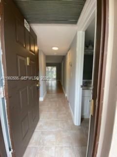 Active With Contract: $155,000 (1 beds, 1 baths, 620 Square Feet)
