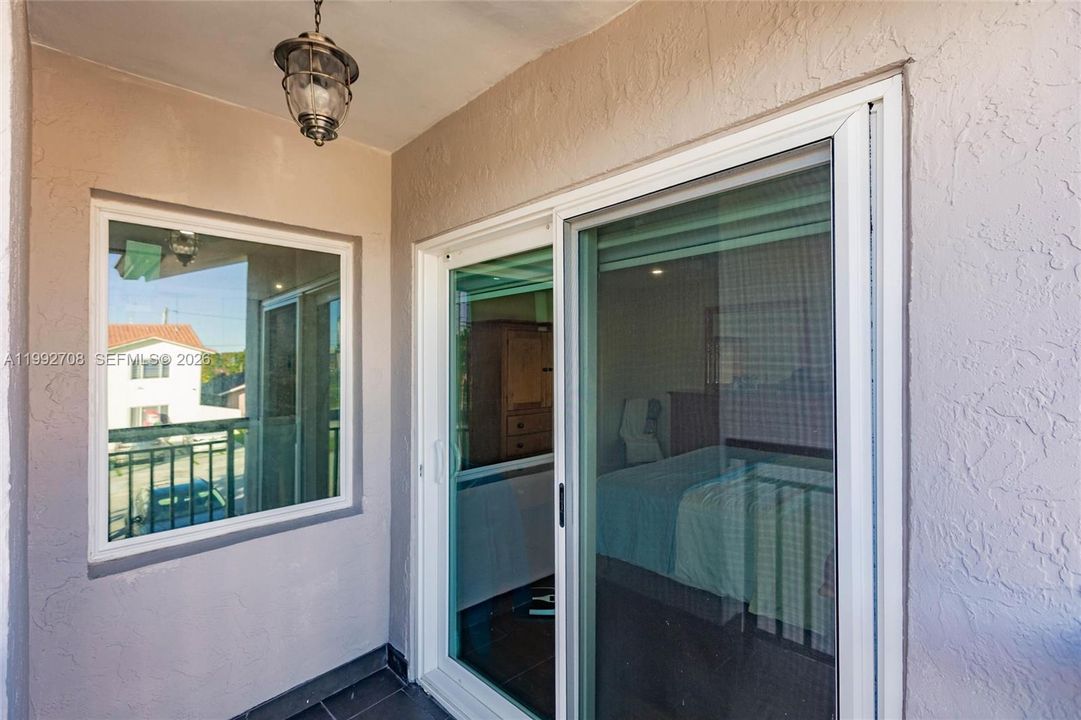 На продажу: $750,000 (4 спален, 3 ванн, 2150 Квадратных фут)