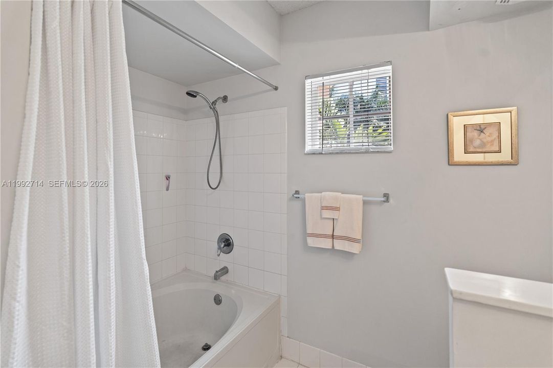 For Sale: $620,000 (3 beds, 2 baths, 1353 Square Feet)