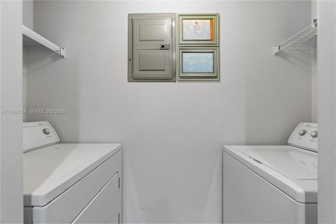 For Sale: $620,000 (3 beds, 2 baths, 1353 Square Feet)