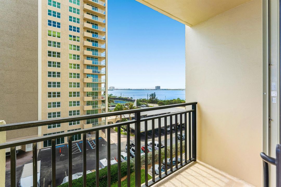 027-5460NorthOceanDrive-5B-SingerIsland-