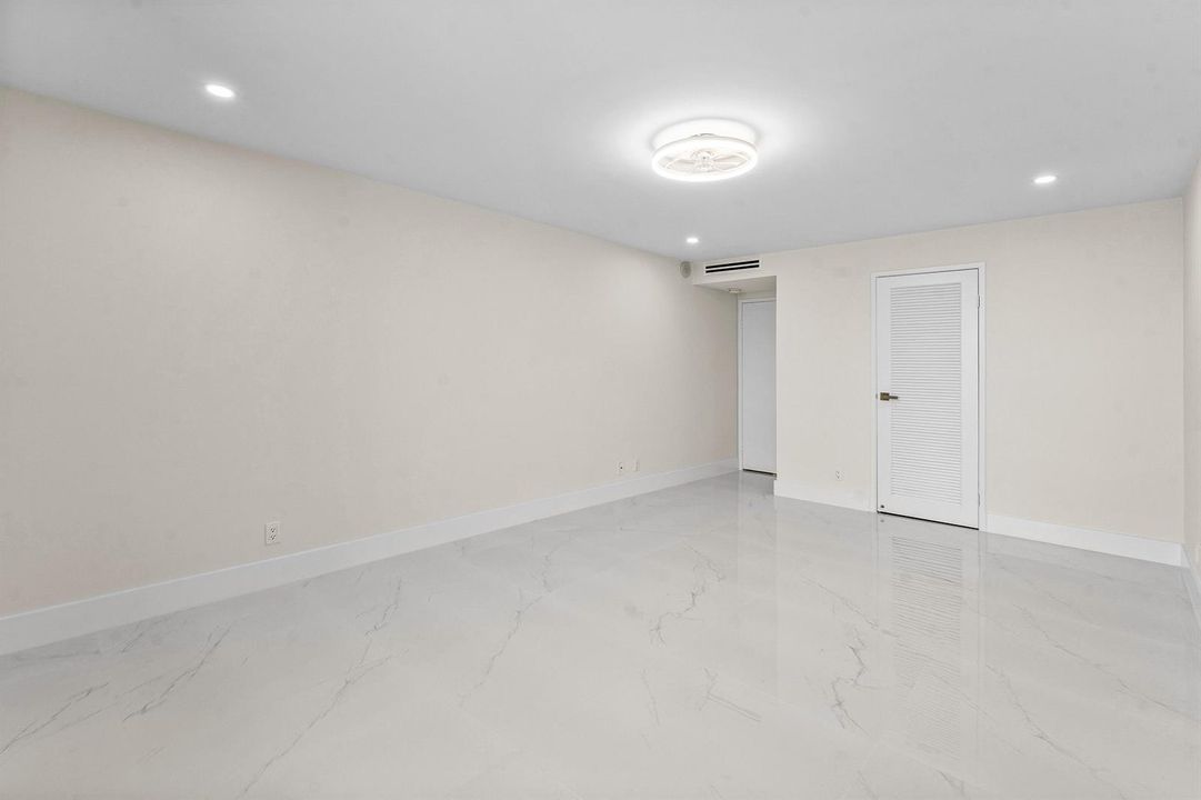 017-5460NorthOceanDrive-5B-SingerIsland-