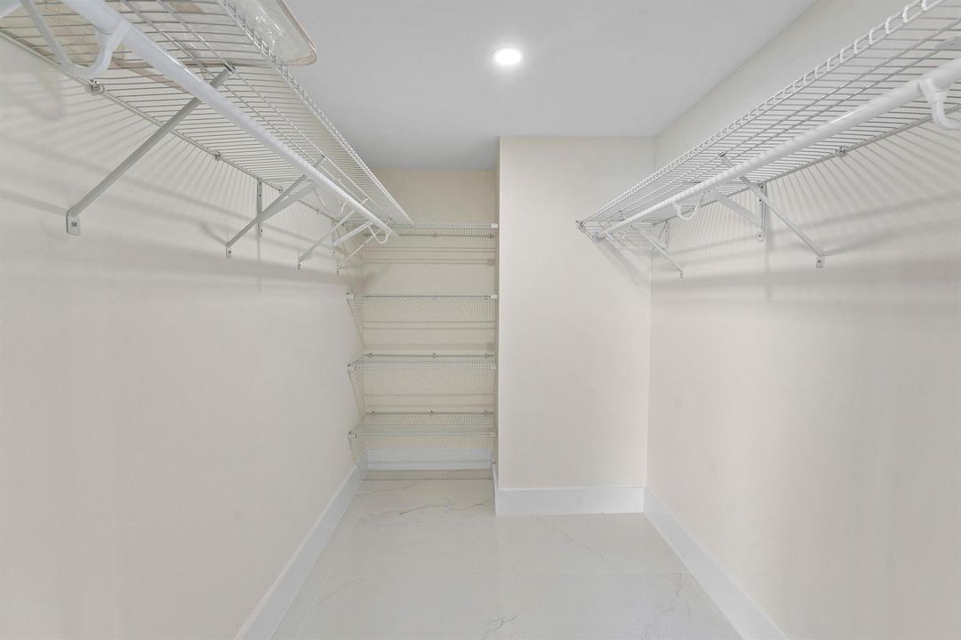 020-5460NorthOceanDrive-5B-SingerIsland-