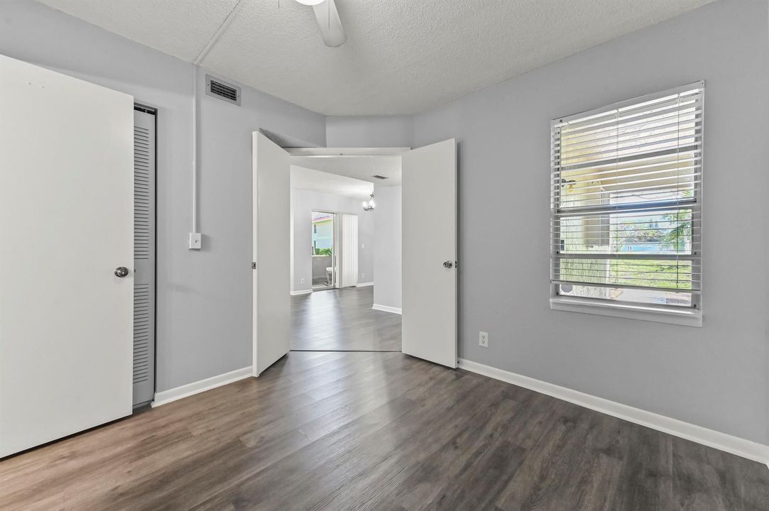 12 Bedroom 02