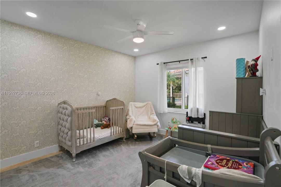For Rent: $12,500 (5 beds, 3 baths, 3174 Square Feet)
