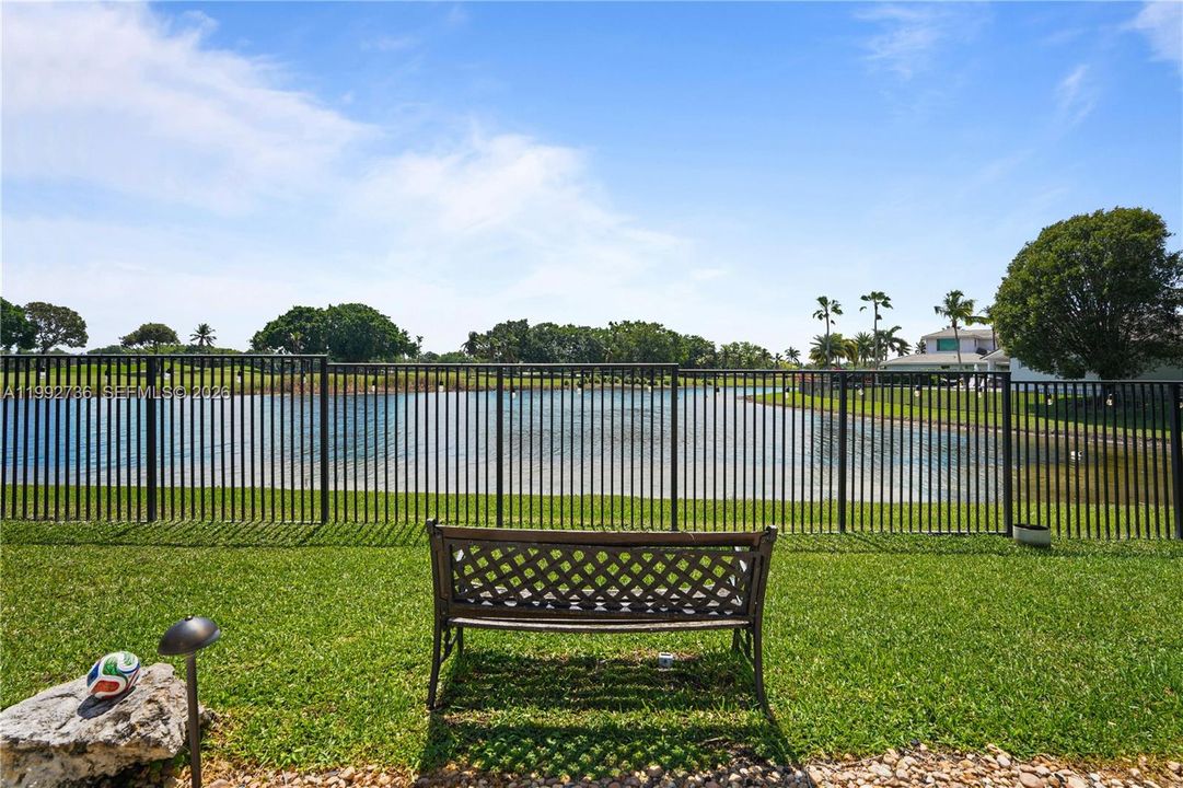 For Rent: $12,500 (5 beds, 3 baths, 3174 Square Feet)