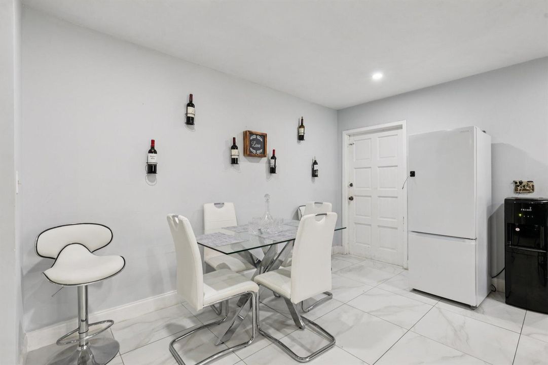 13-web-or-mls-SW 156th Ave-S0904-013