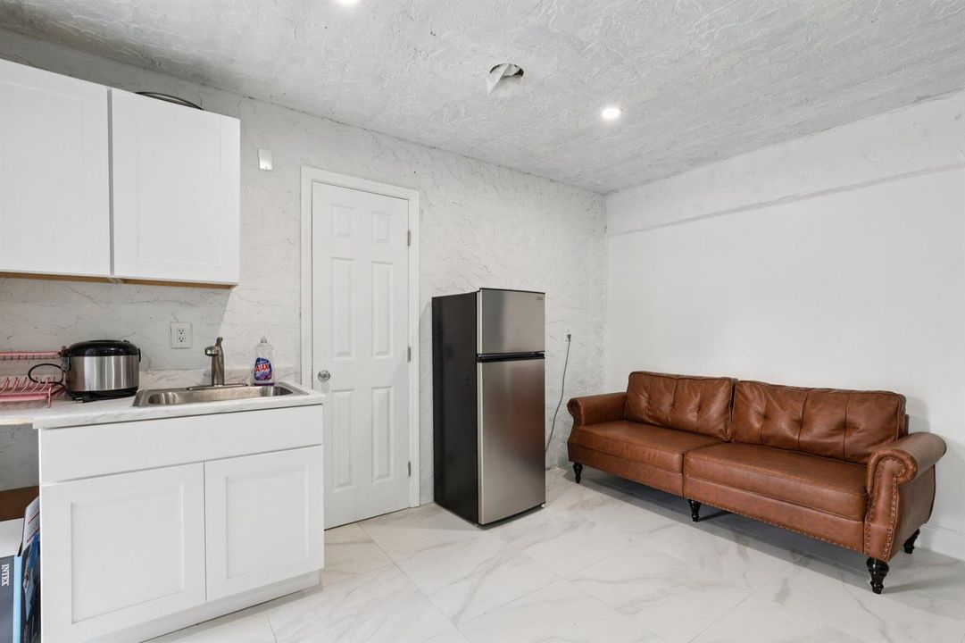 36-web-or-mls-SW 156th Ave-S0904-038