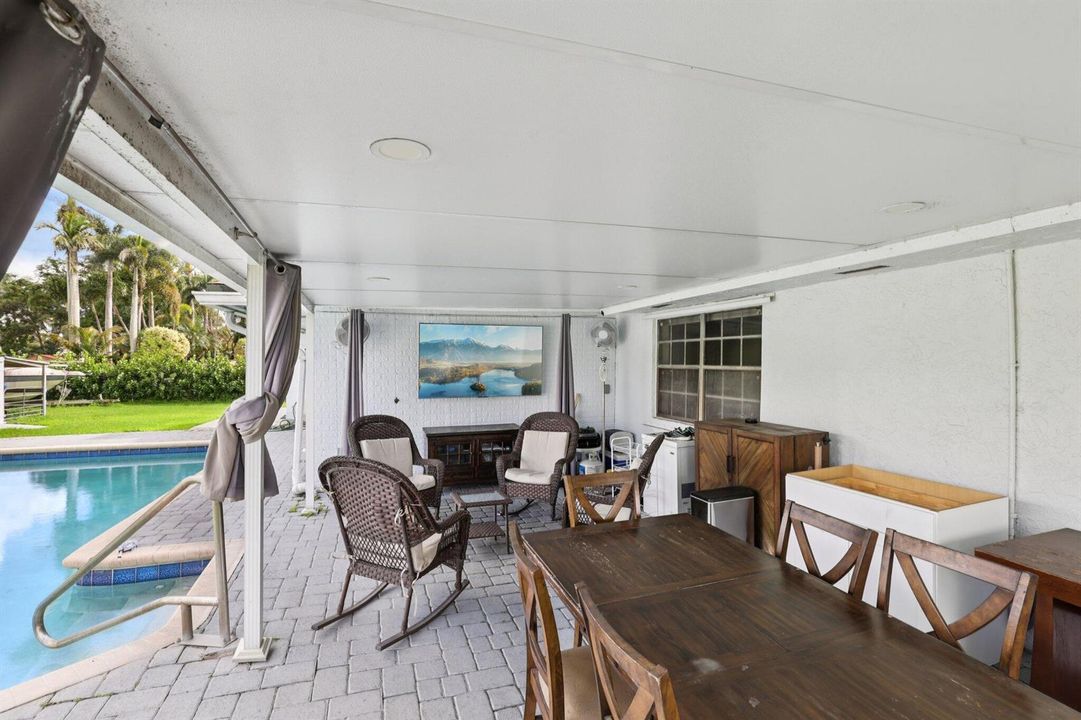 40-web-or-mls-SW 156th Ave-S0904-042