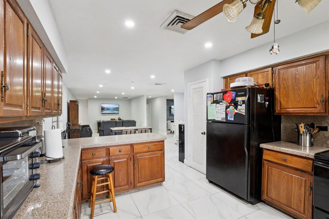 18-web-or-mls-SW 156th Ave-S0904-018