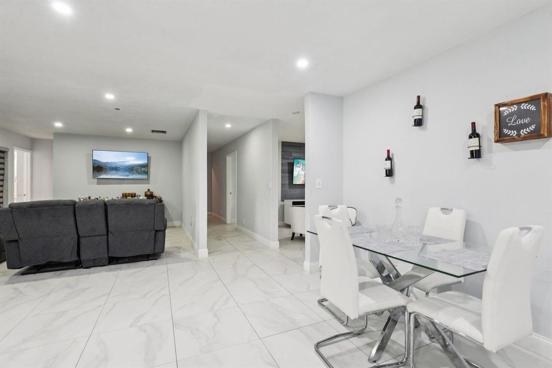 14-web-or-mls-SW 156th Ave-S0904-014