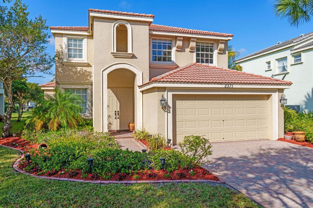 3-web-or-mls-A7401535