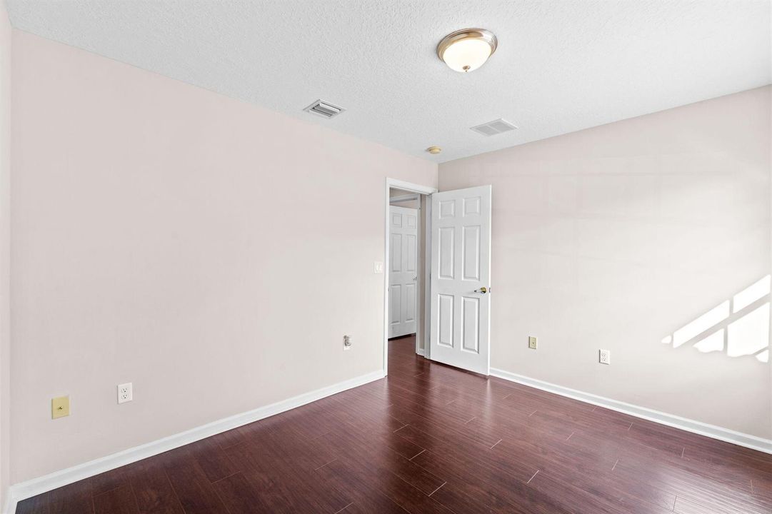29-web-or-mls-A7401505