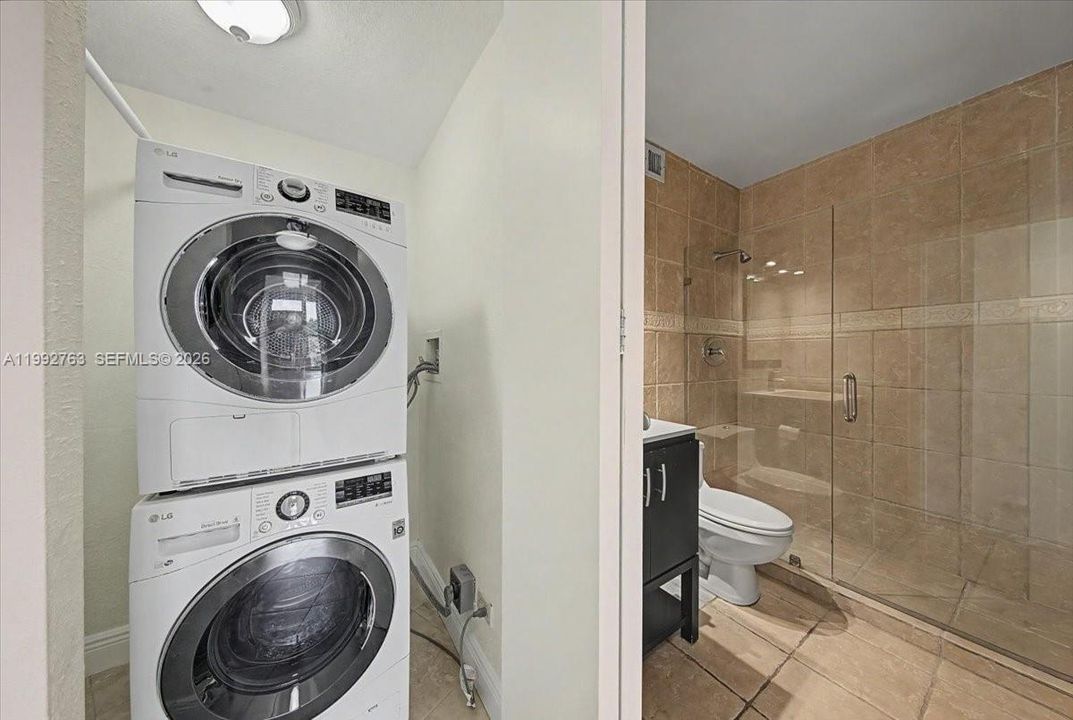 En Venta: $485,000 (1 camas, 1 baños, 1001 Pies cuadrados)