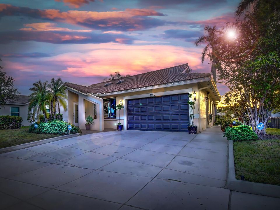 7625 Sunflower Dr Margate FL 33063 USA-0