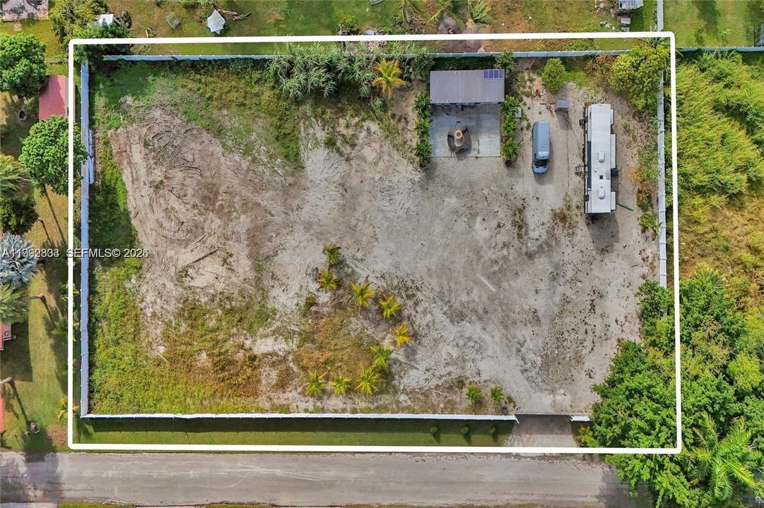 Recently Sold: $740,000 (0.85 acres)
