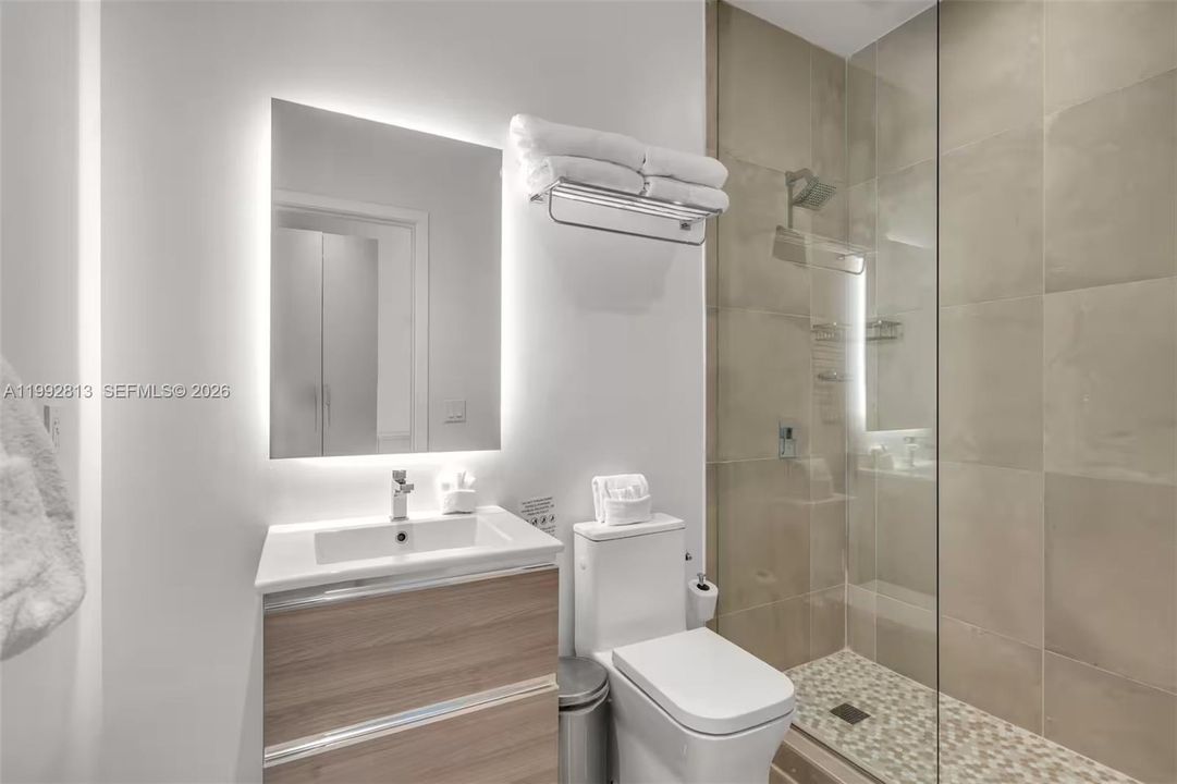 На продажу: $485,000 (0 спален, 1 ванн, 405 Квадратных фут)