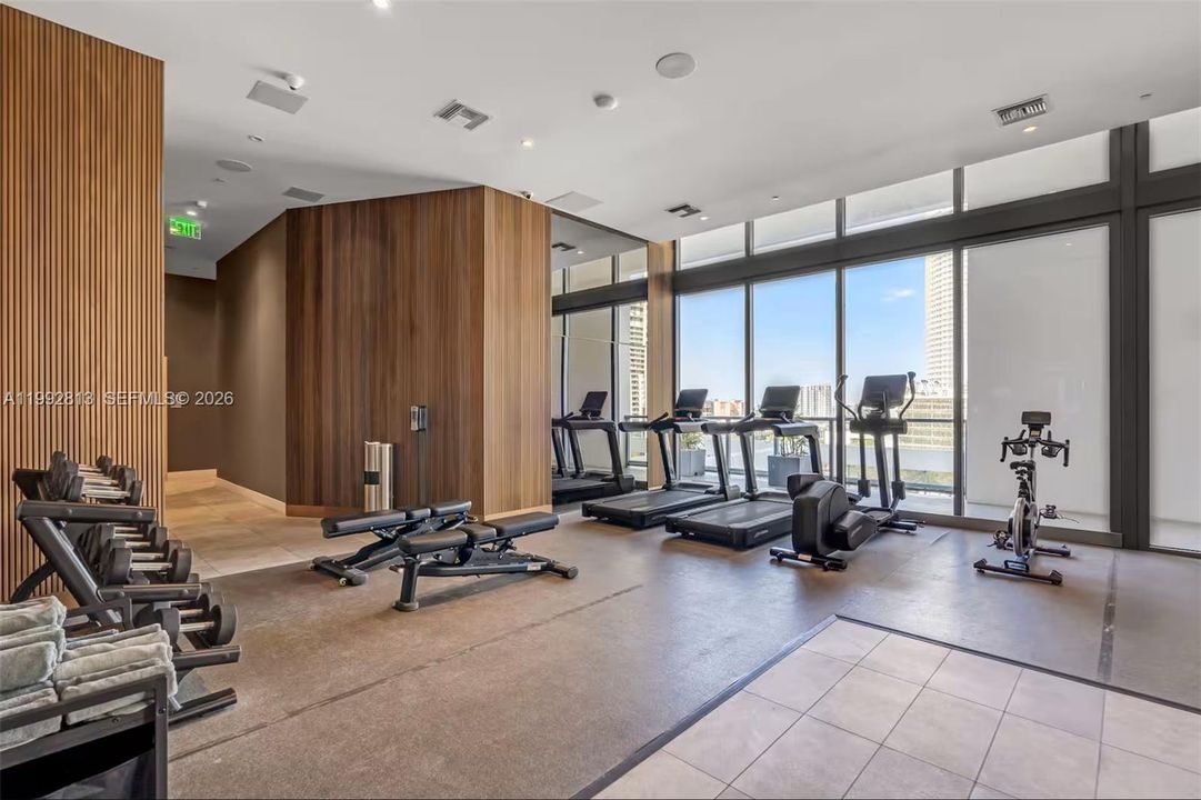 На продажу: $485,000 (0 спален, 1 ванн, 405 Квадратных фут)