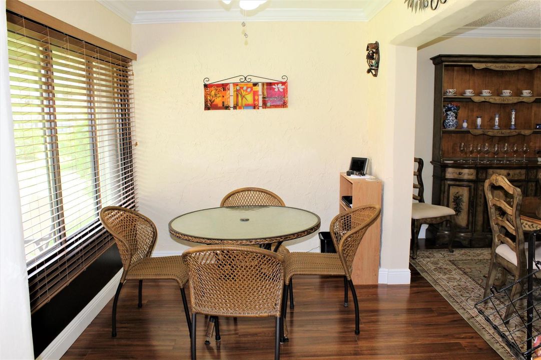 FLORIDA ROOM