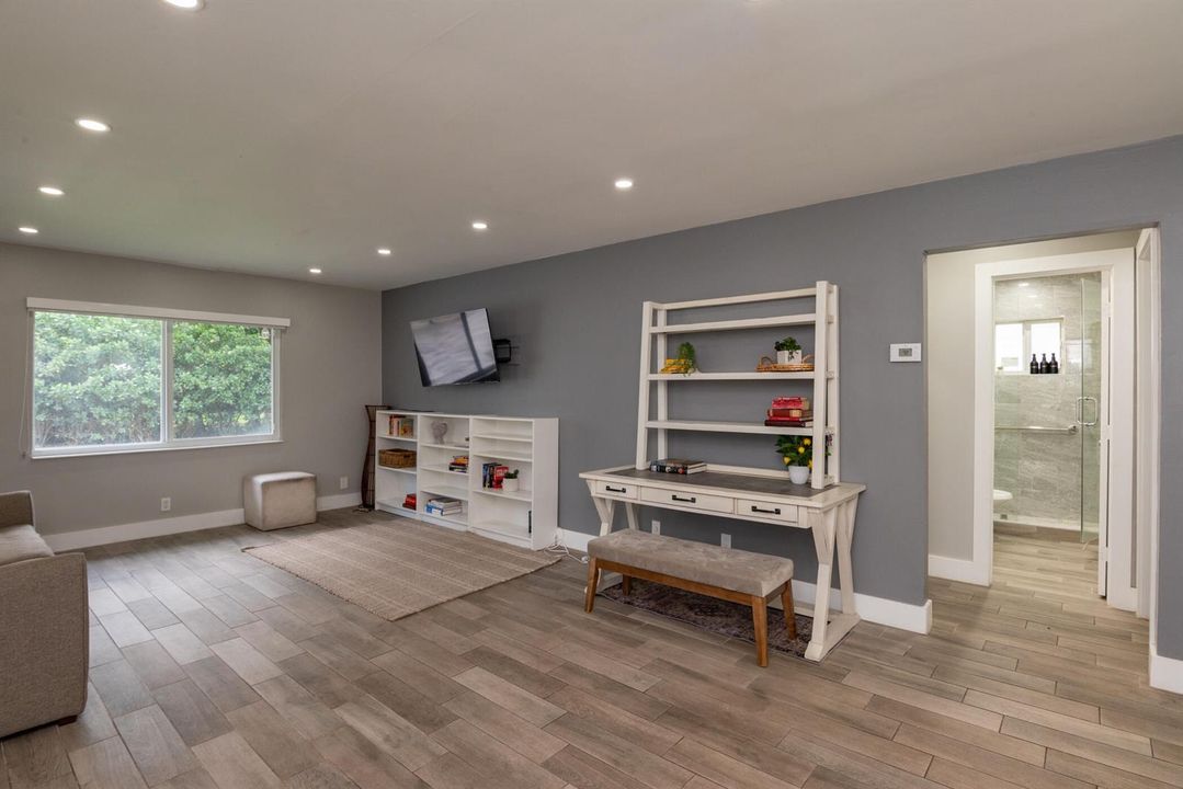 © Clark-13487 Barwick Road-065