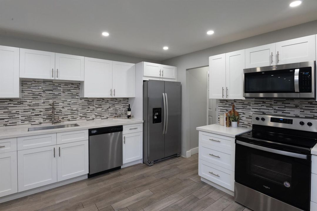 © Clark-13487 Barwick Road-072