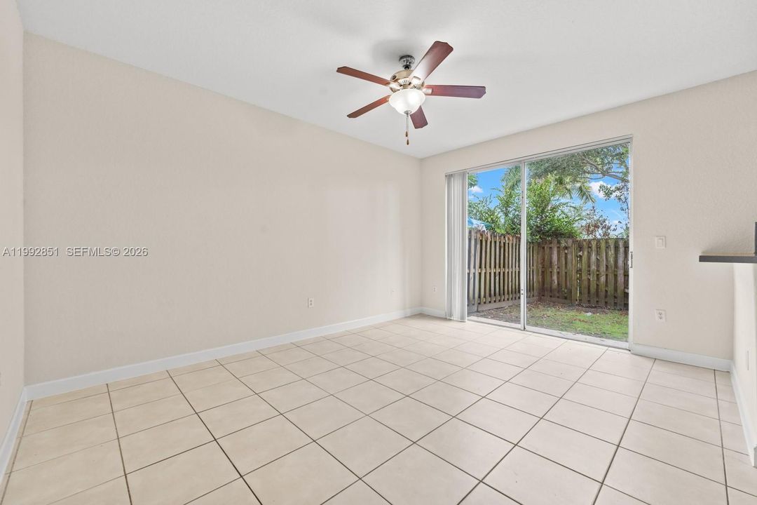 For Sale: $344,999 (4 beds, 2 baths, 1852 Square Feet)