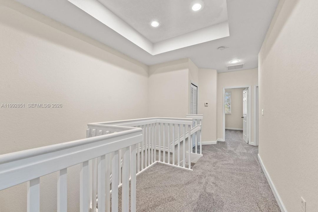 For Sale: $344,999 (4 beds, 2 baths, 1852 Square Feet)