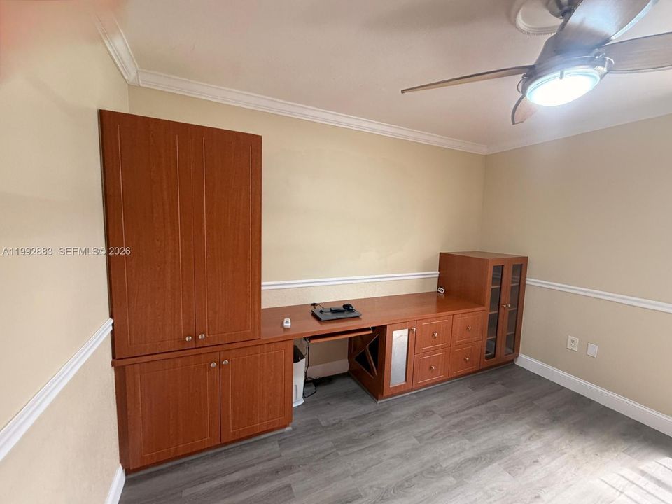 Activo con contrato: $310,000 (2 camas, 2 baños, 1170 Pies cuadrados)