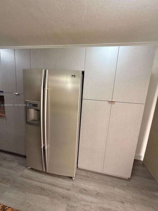 Activo con contrato: $310,000 (2 camas, 2 baños, 1170 Pies cuadrados)
