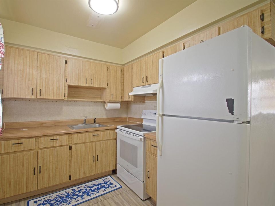 Kitchen-012-011-2048x1536