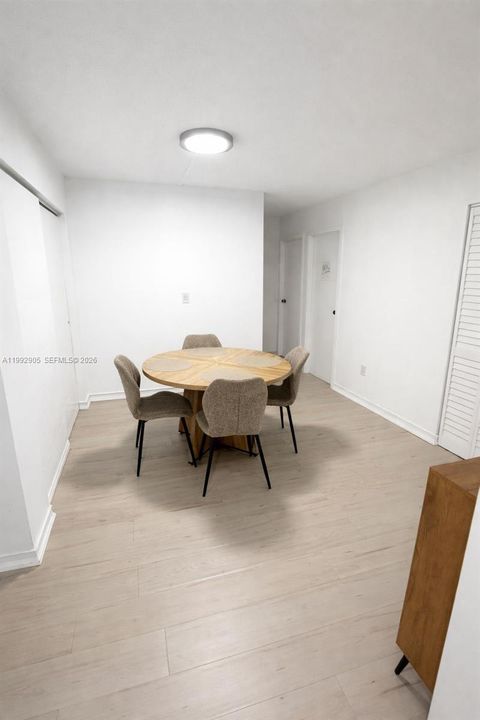 For Sale: $205,000 (2 beds, 2 baths, 1020 Square Feet)