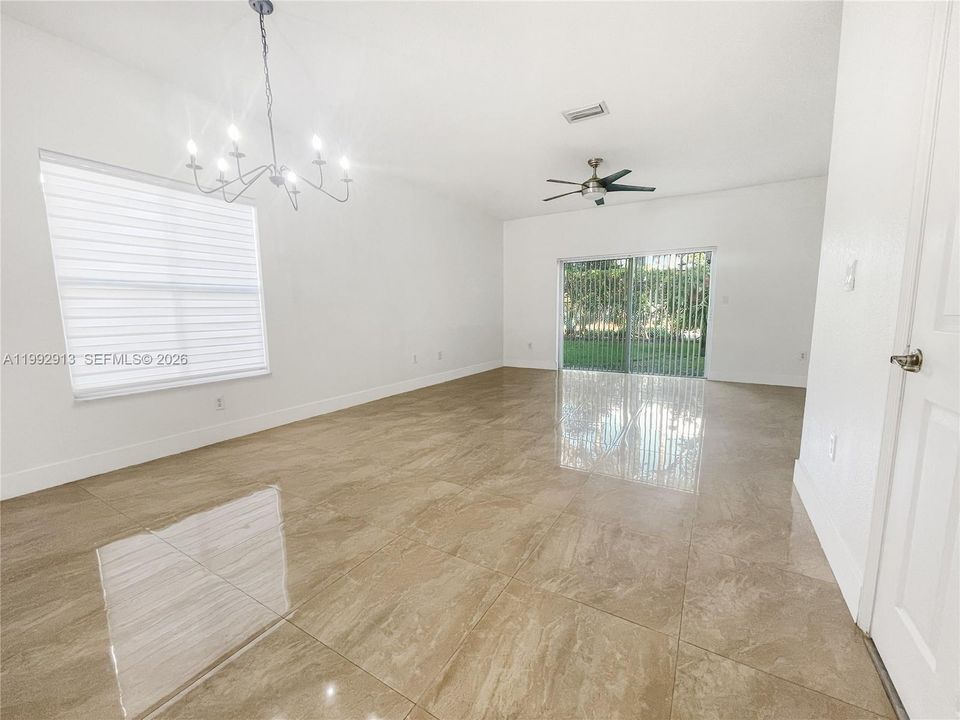 For Rent: $3,200 (3 beds, 2 baths, 1251 Square Feet)