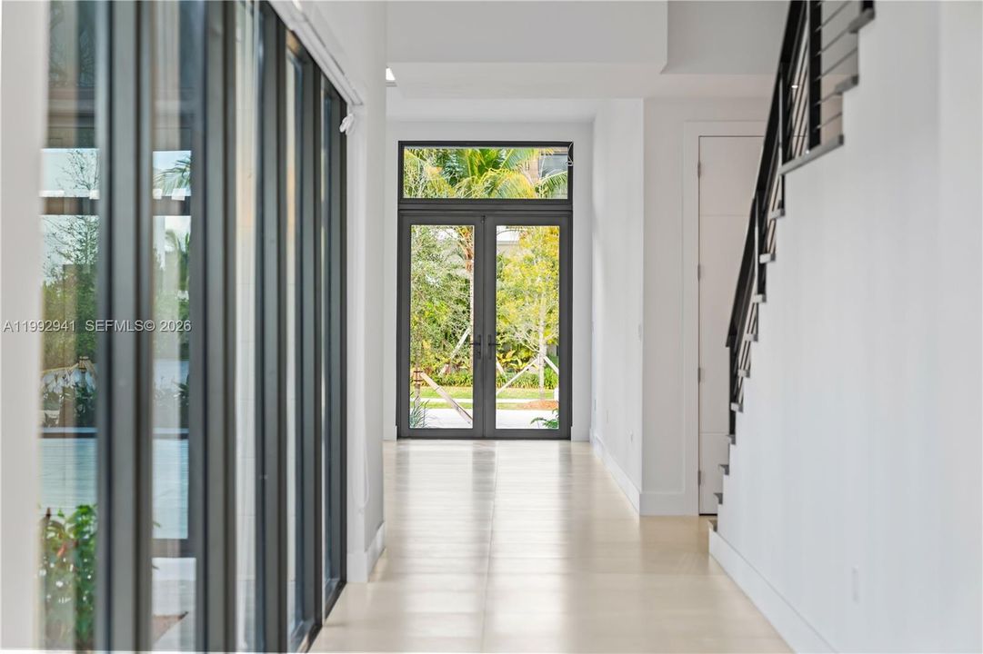 For Rent: $20,000 (5 beds, 6 baths, 5368 Square Feet)